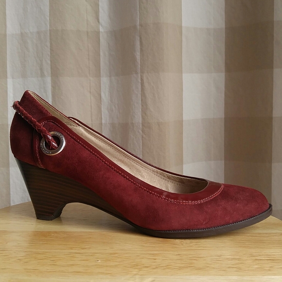 Sperry Shoes - Sperry Top-Sider high heels in excellent condition